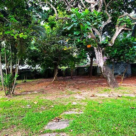 Aramba Resort Dondra Exterior foto